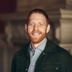 Headshot of Paul Behrens