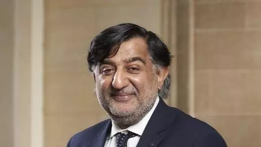 professor sir aziz sheikh OBE headshot