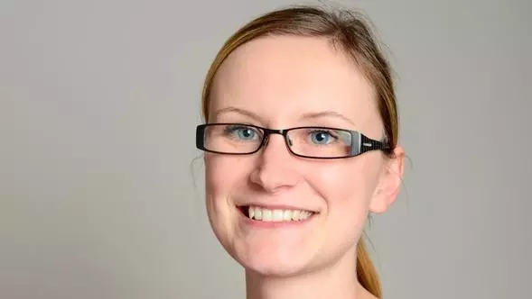 Sichalina Szopinska  headshot.