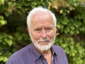 Headshot of David Usher