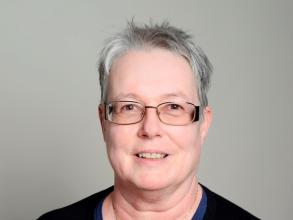linda hulin copy headshot