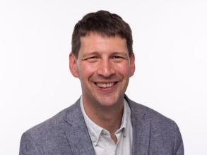 Joshua Hordern headshot